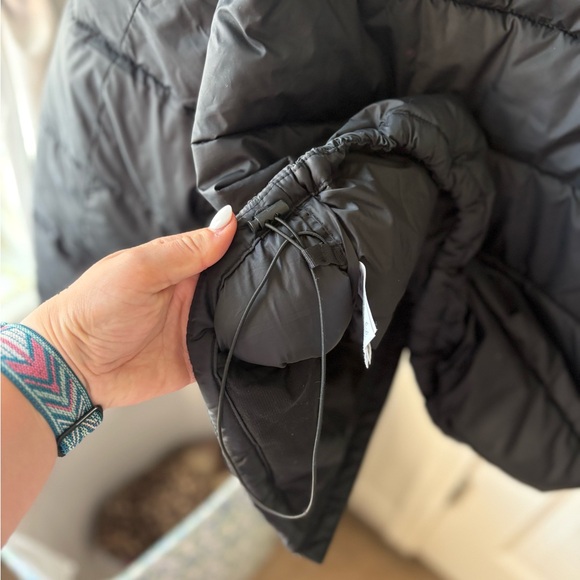 Columbia Black puffer Jacket - Picture 6 of 6